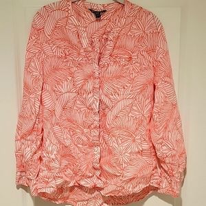 Tommy Bahama brand salmon pink and white floral design button up top size M